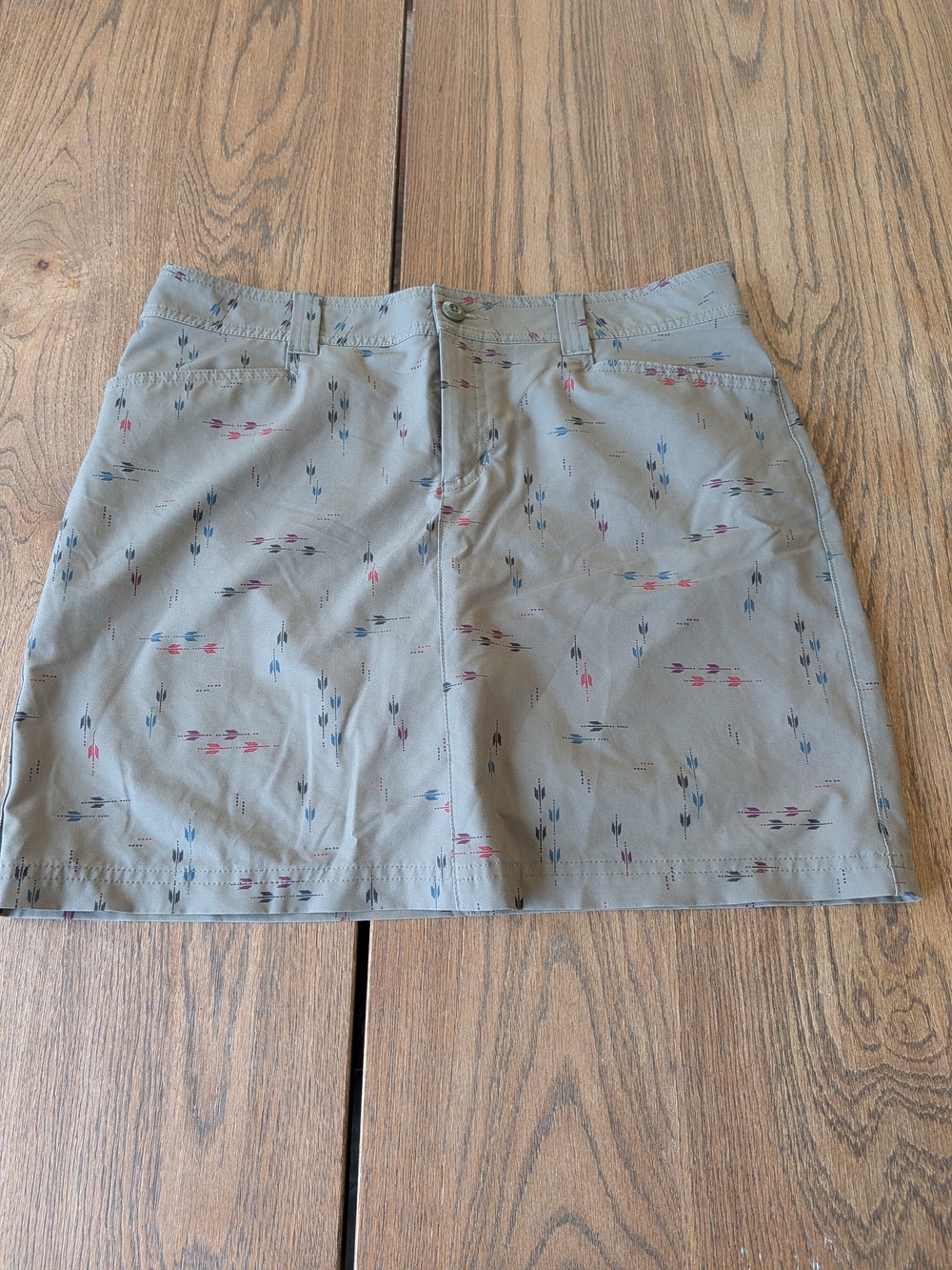 Eddie Bauer Women's Green Skirt Skort Size 8 With Pockets